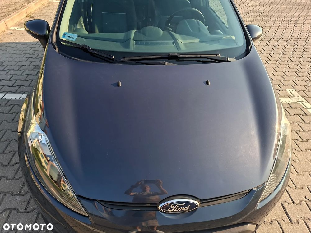 Ford Fiesta 1.4 Trend - 11