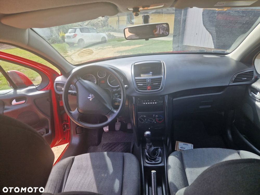 Peugeot 207 1.4 Trendy - 3