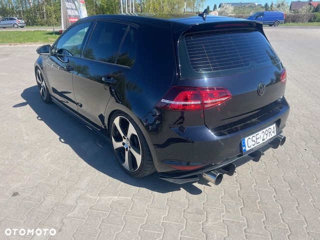Volkswagen Golf GTI BlueMotion Technology - 5