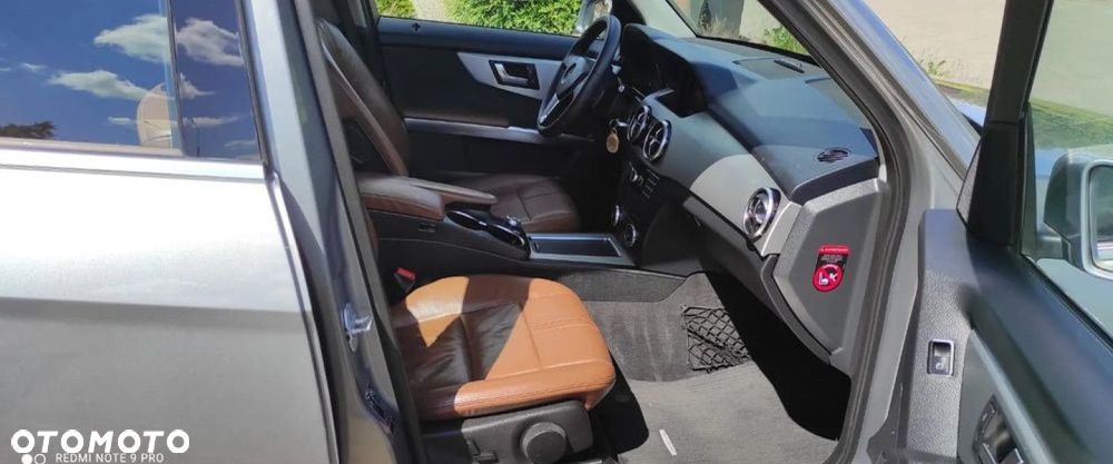 Mercedes-Benz GLK 220 CDI DPF 4Matic BlueEFFICIENCY 7G-TRONIC SPORT EDITION - 27