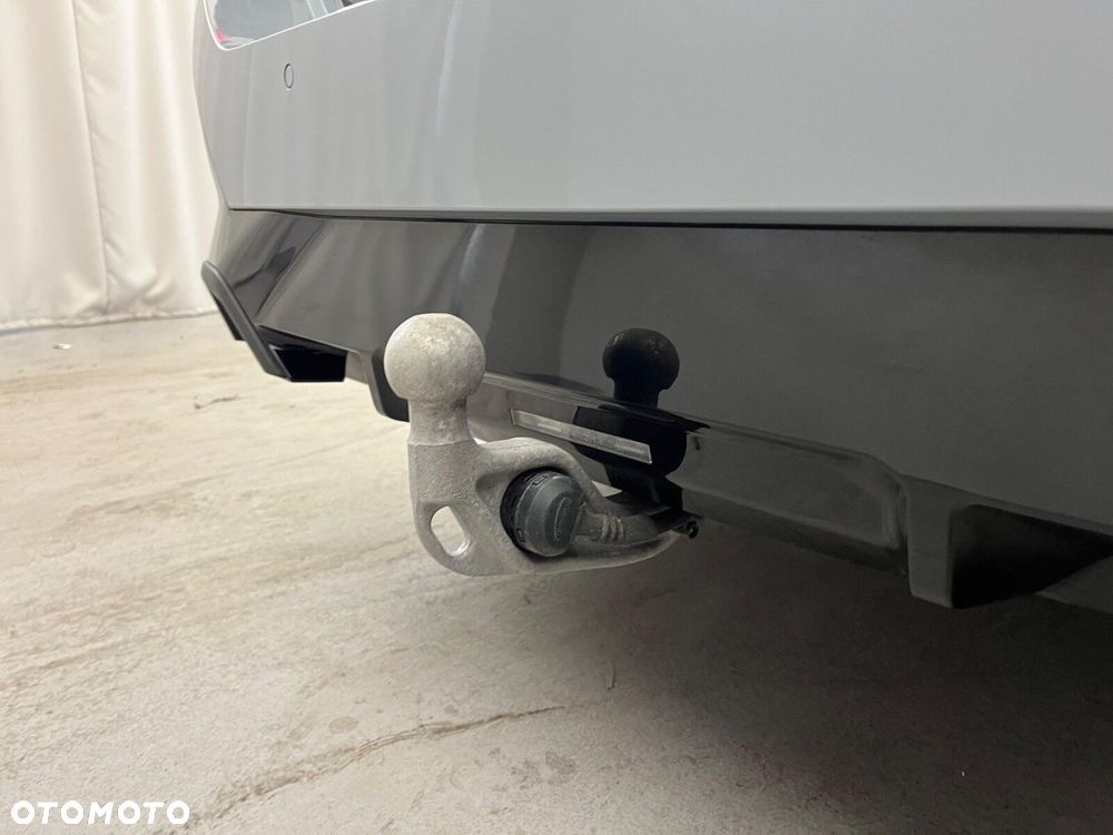 BMW Seria 5 520d xDrive mHEV M Sport - 35