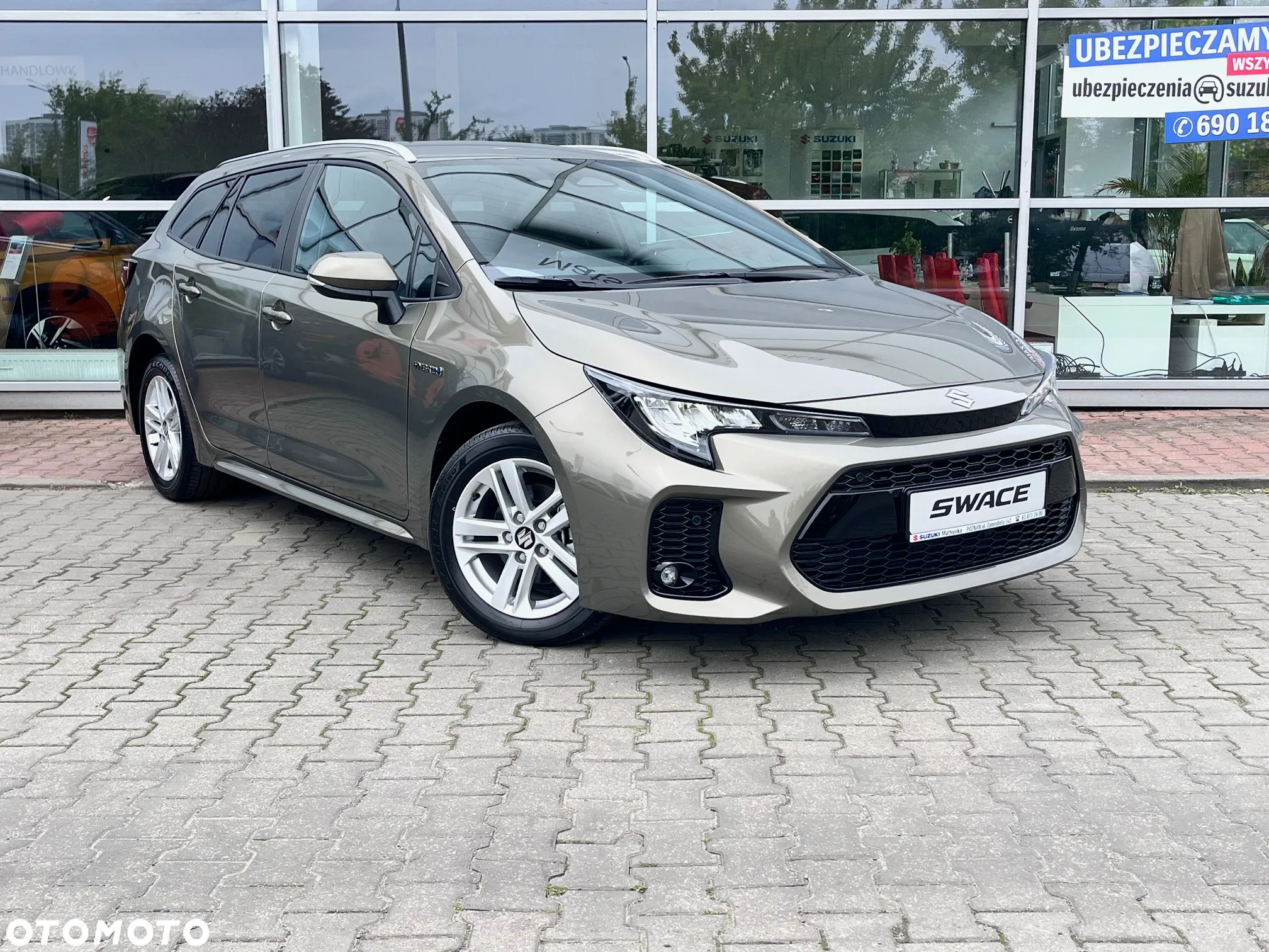 Suzuki Swace 1.8 Hybrid Premium Plus CVT - 6