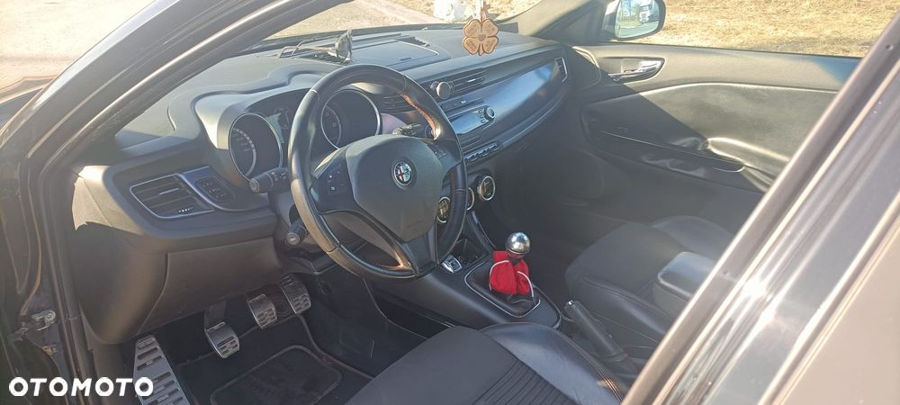 Alfa Romeo Giulietta - 9