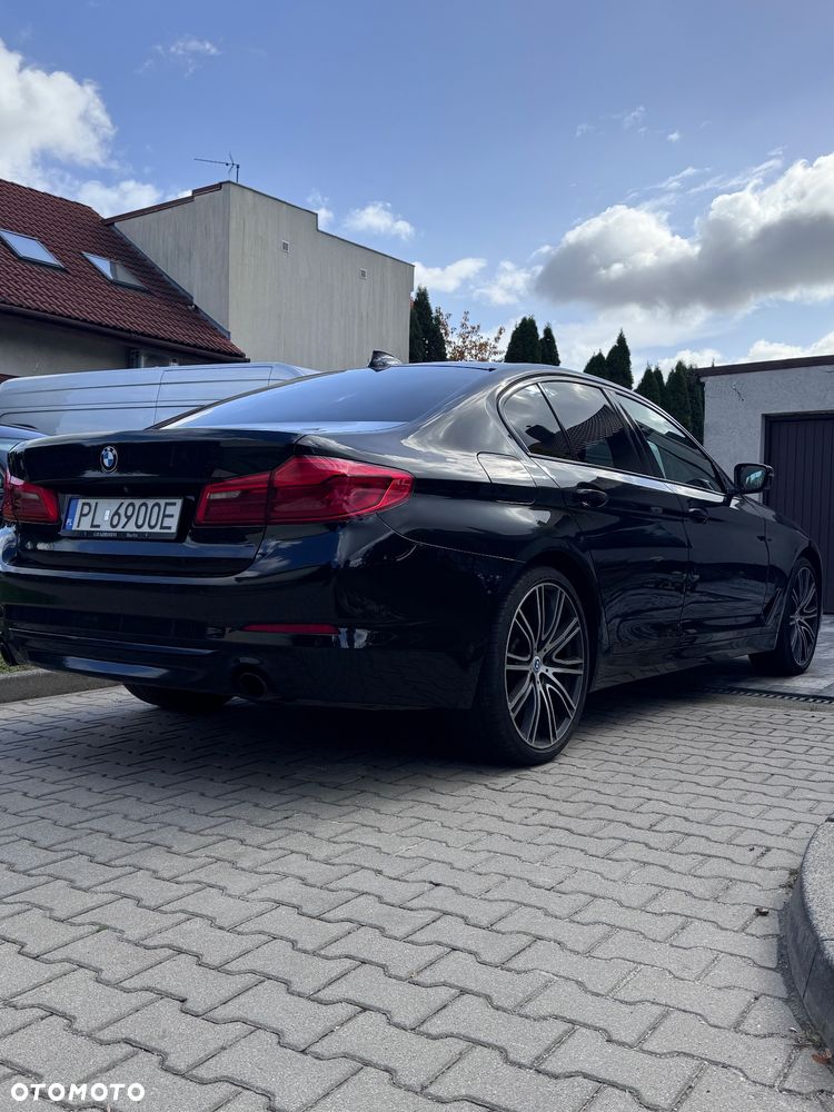 BMW Seria 5 530d Sport Line sport - 3