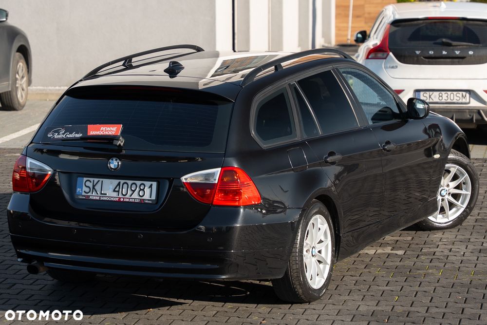BMW Seria 3 320d DPF Edition Exclusive - 11