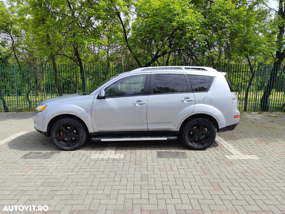 Mitsubishi Outlander 2.0 DI-D Instyle+ - 12
