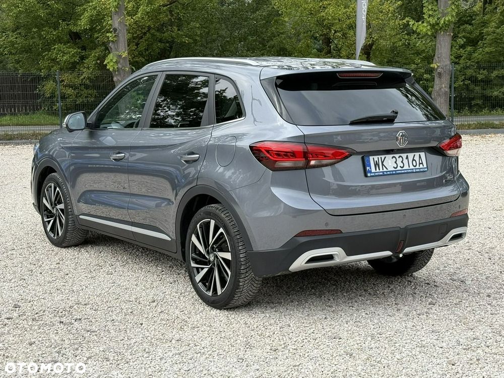MG ZS 2025