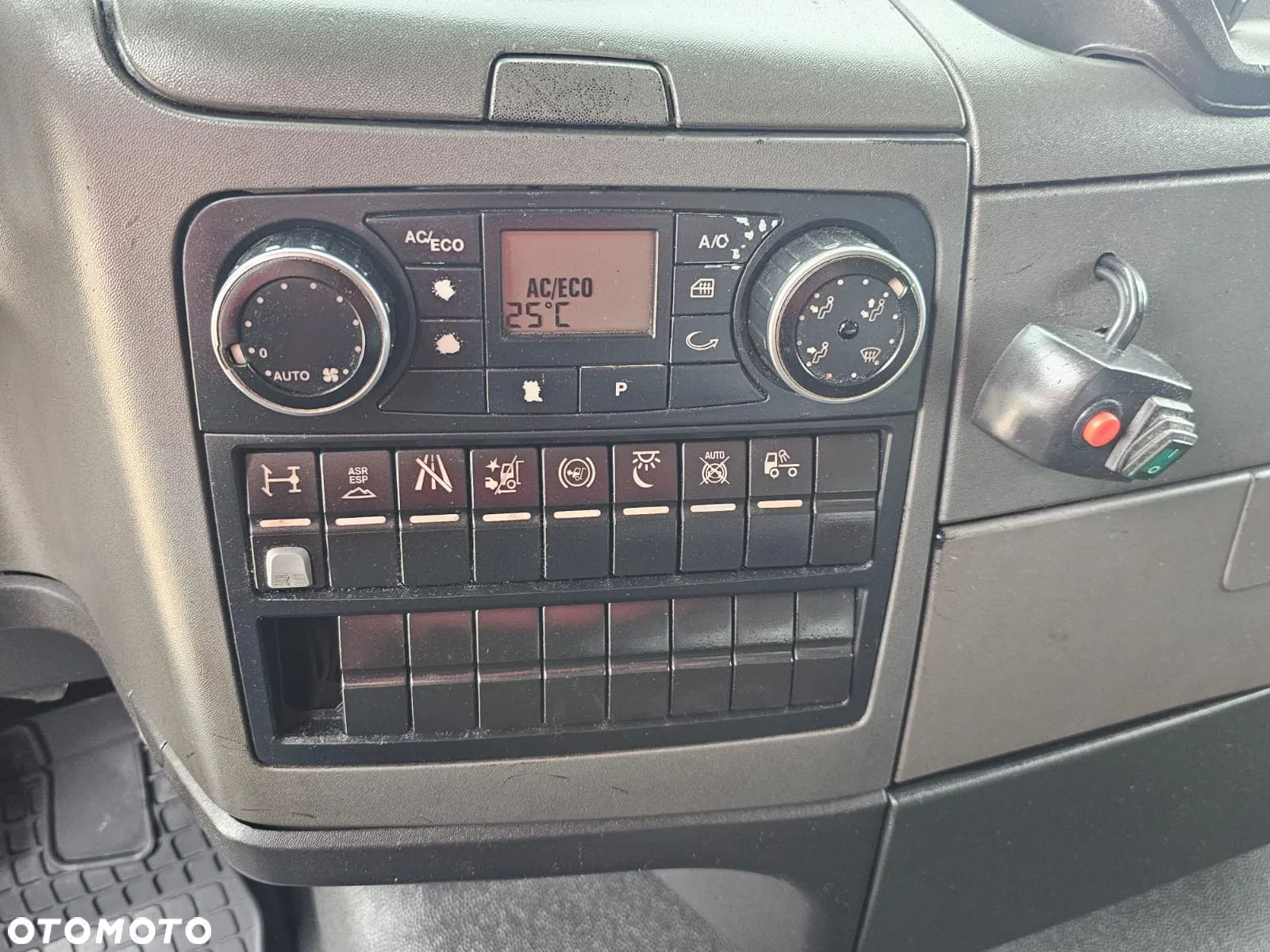 MAN TGX / 18.440 / EURO 6 / XLX / STANDARD / AUTOMAT / - 17