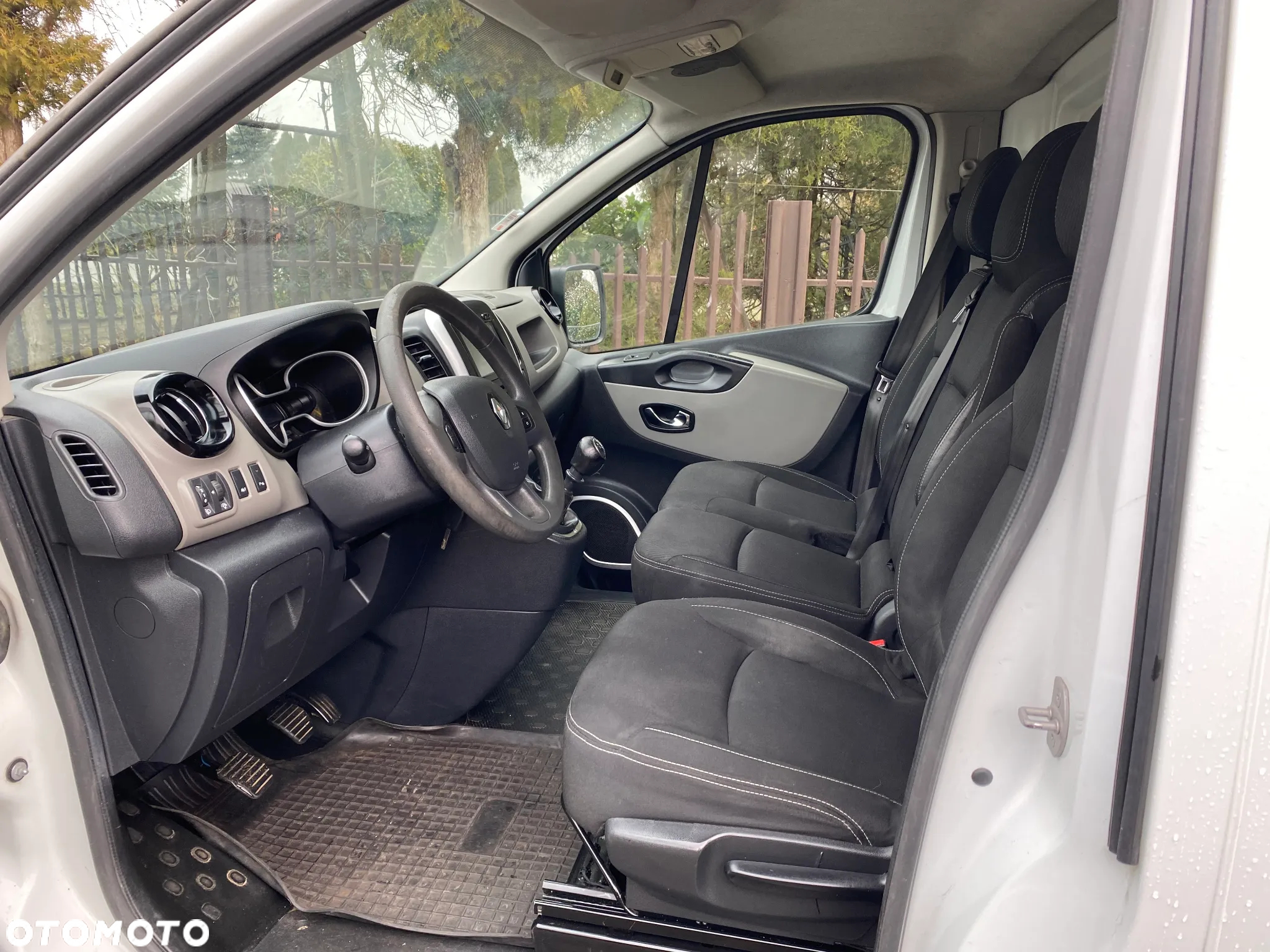 Renault Trafic - 8