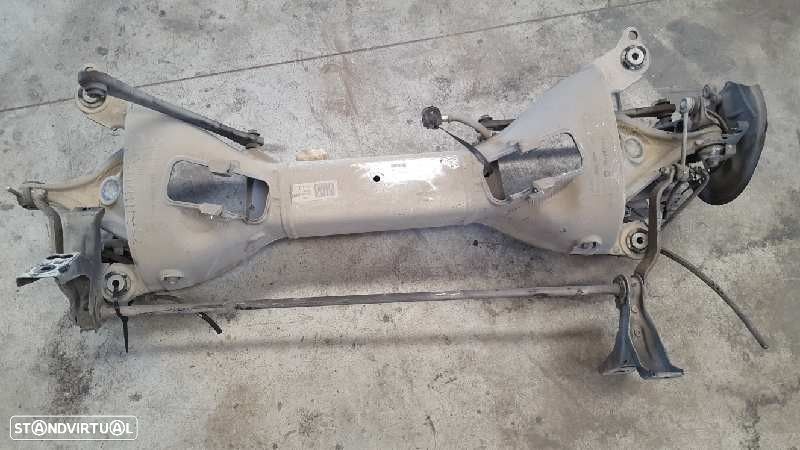 CHARRIOT TRASEIRO PEUGEOT 307 BREAK 2002 - - 4