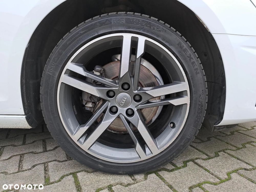 Audi A4 Limousine 35 TFSI S tronic - 17