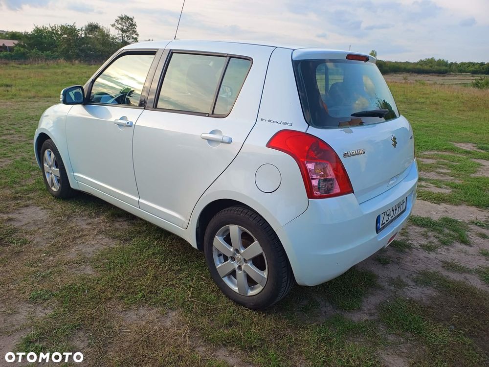 Suzuki Swift 1.3 GLX / Comfort - 1