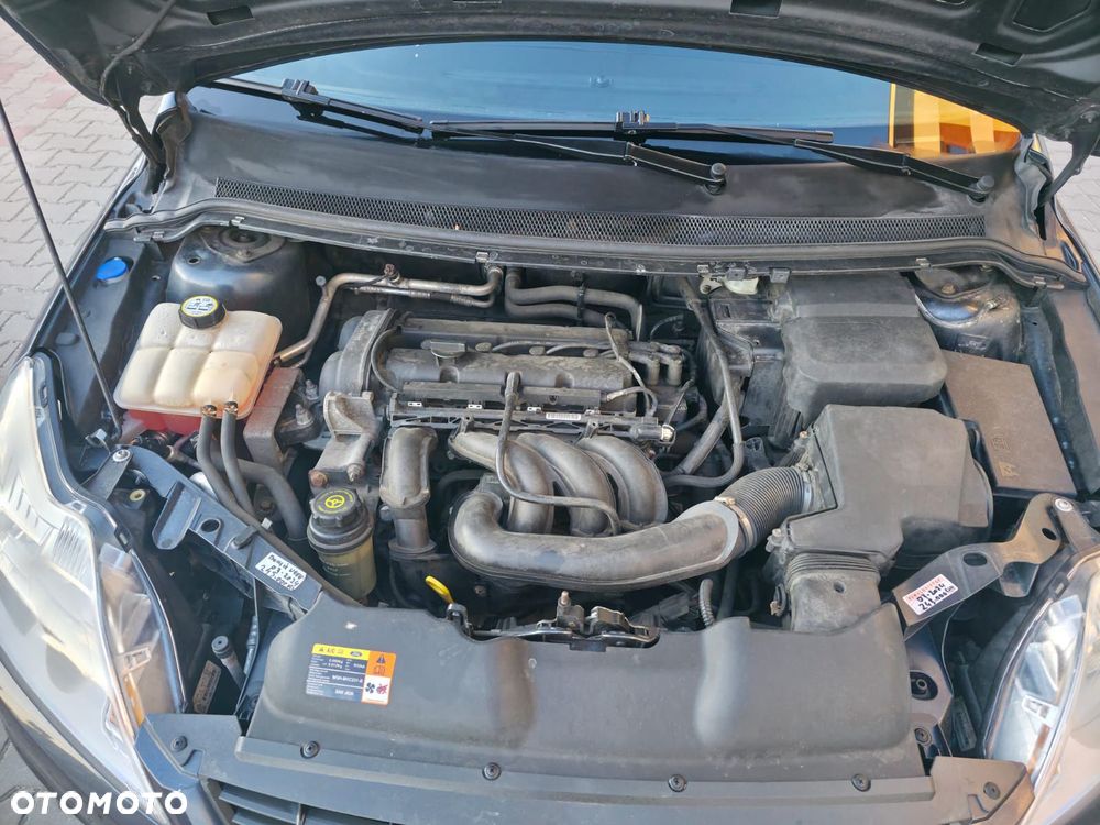 Ford Focus - 23