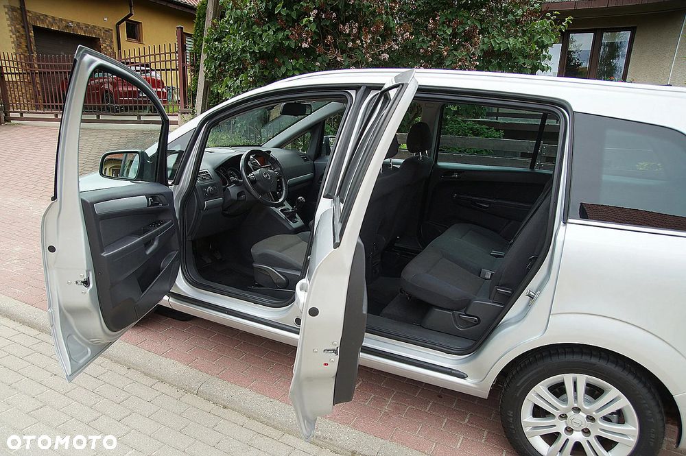 Opel Zafira 1.8 Elegance - 15