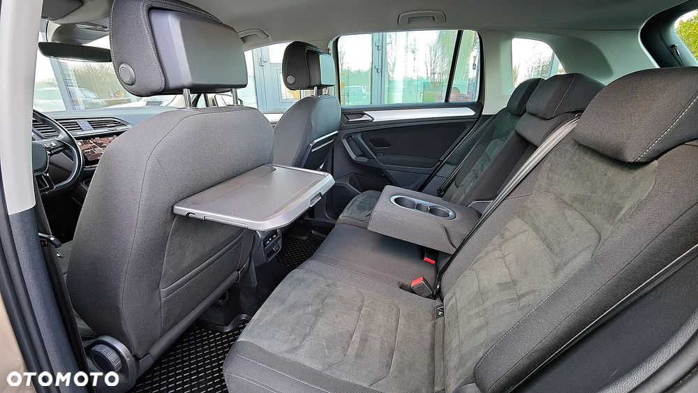 Volkswagen Tiguan - 29