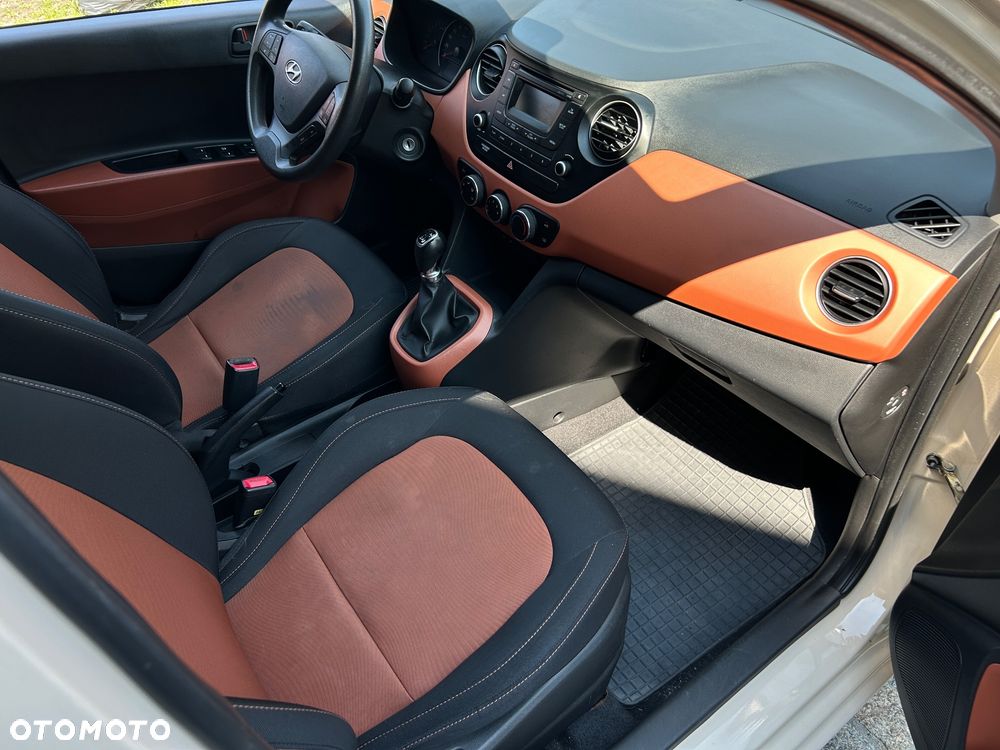 Hyundai i10 - 14