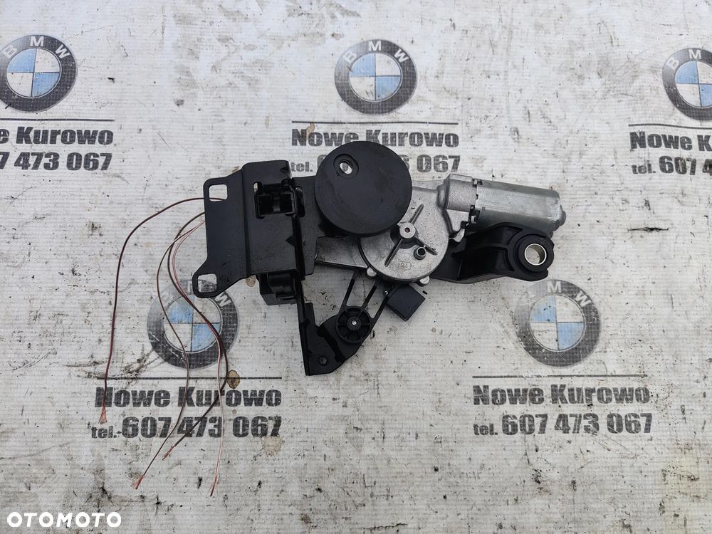 BMW E61 Mechanizm wycieraczki tył silniczek 7175123 - 1