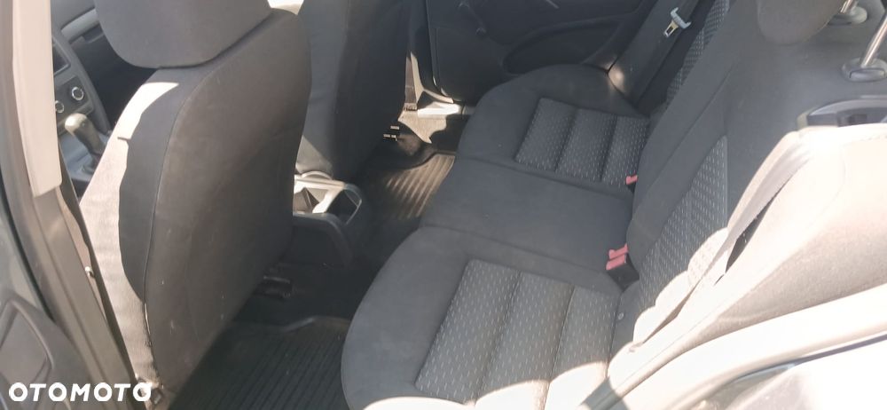 Skoda Octavia 1.6 Active - 6