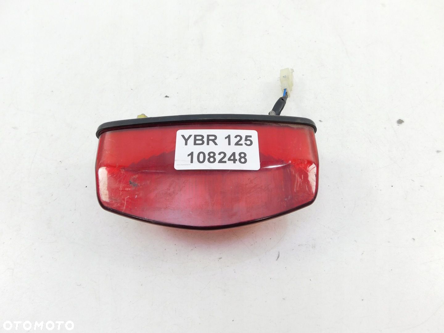 YAMAHA YBR 125 LAMPA TYLNA TYŁ - 1