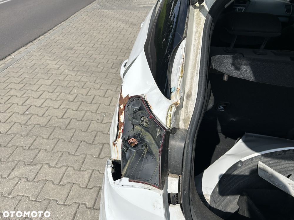 Hyundai i20 - 23