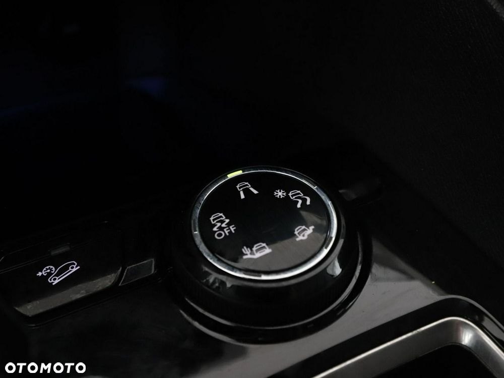 Peugeot 3008 BlueHDi 180 Stop & Start EAT8 Allure - 30