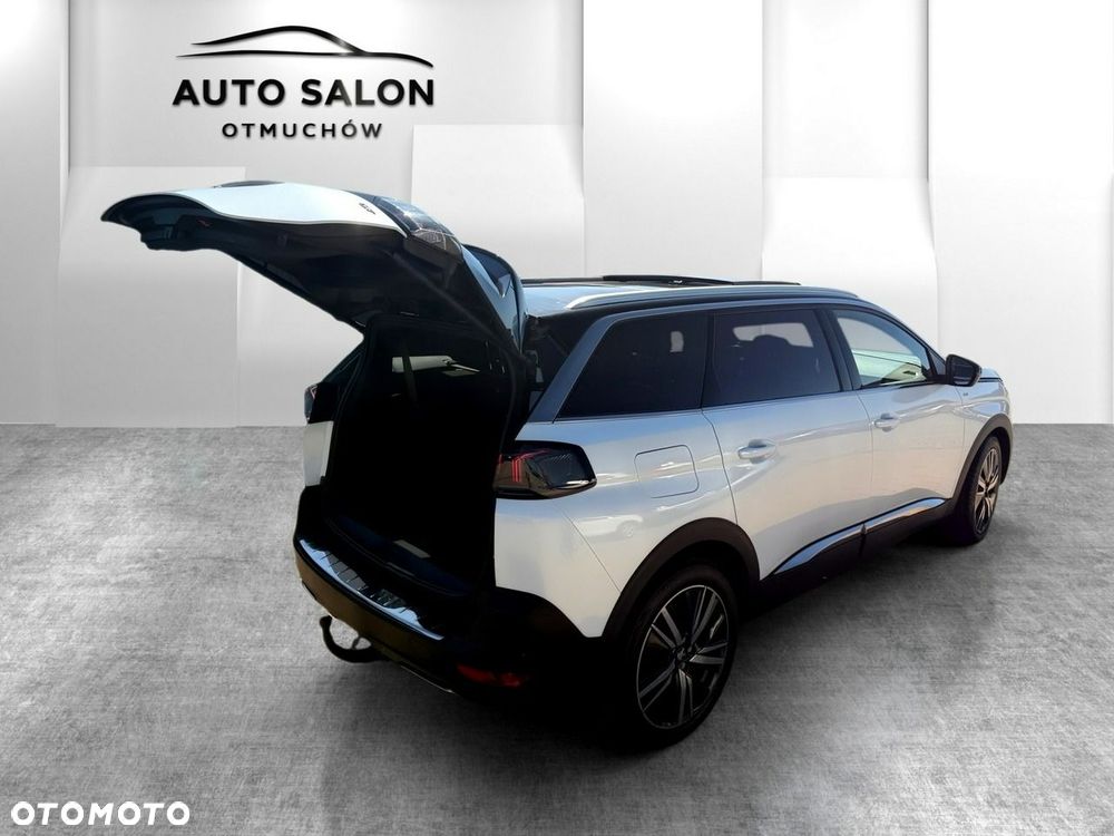 Peugeot 5008 - 5