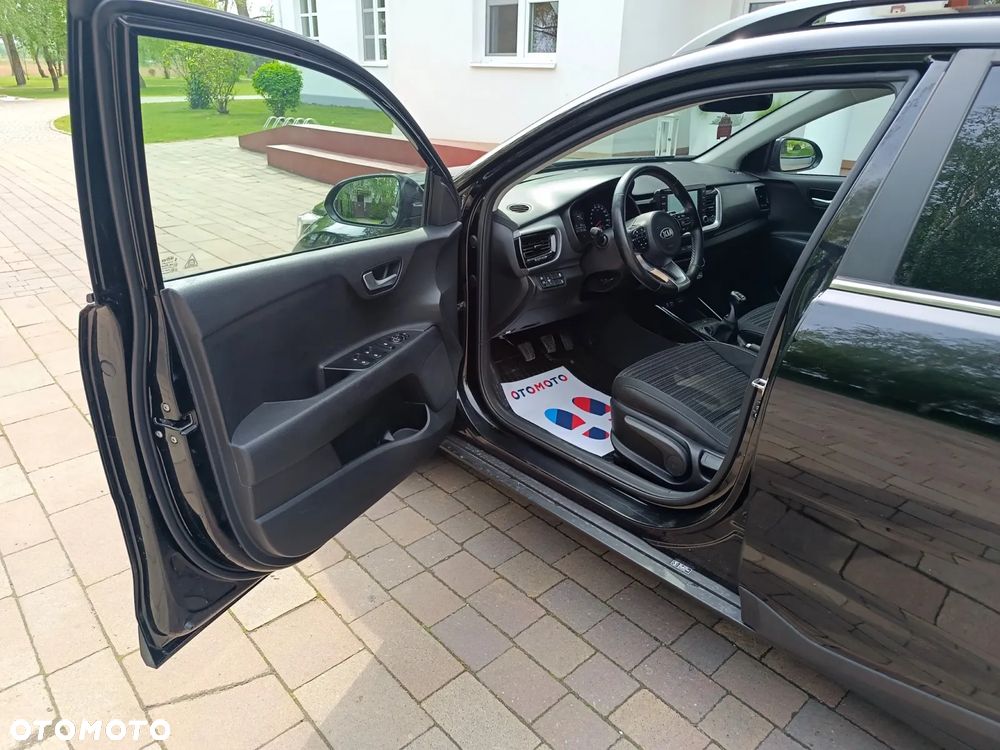 Kia Stonic 1.6 CRDi Platinum Edition - 24