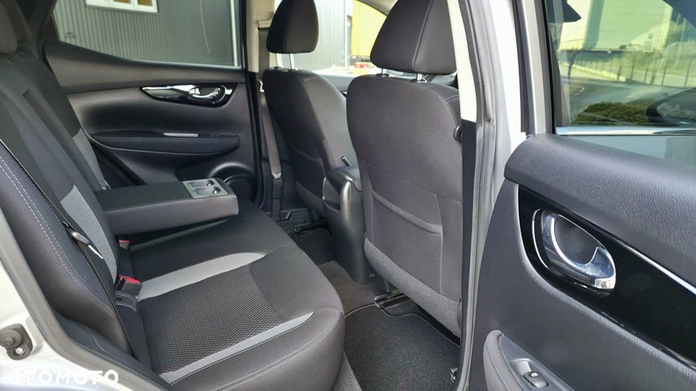 Nissan Qashqai 1.2 DIG-T N-Vision - 20