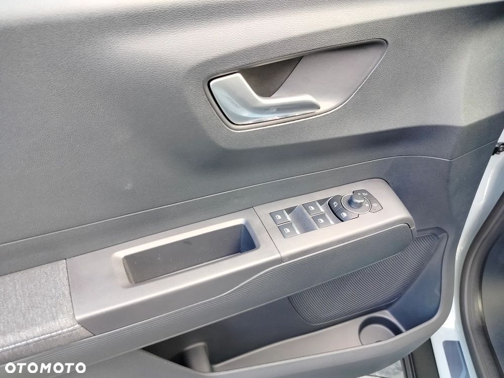 Ford Tourneo Courier 1.0 EcoBoost Active - 11