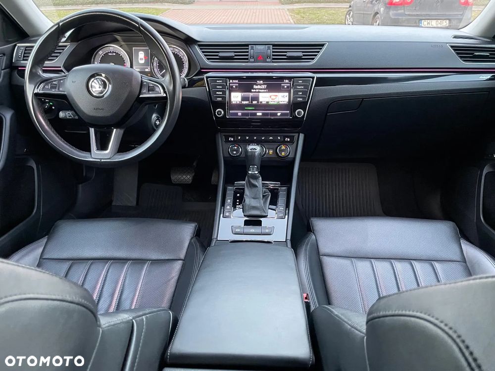 Skoda Superb 2.0 TDI 4x4 L&K DSG - 11