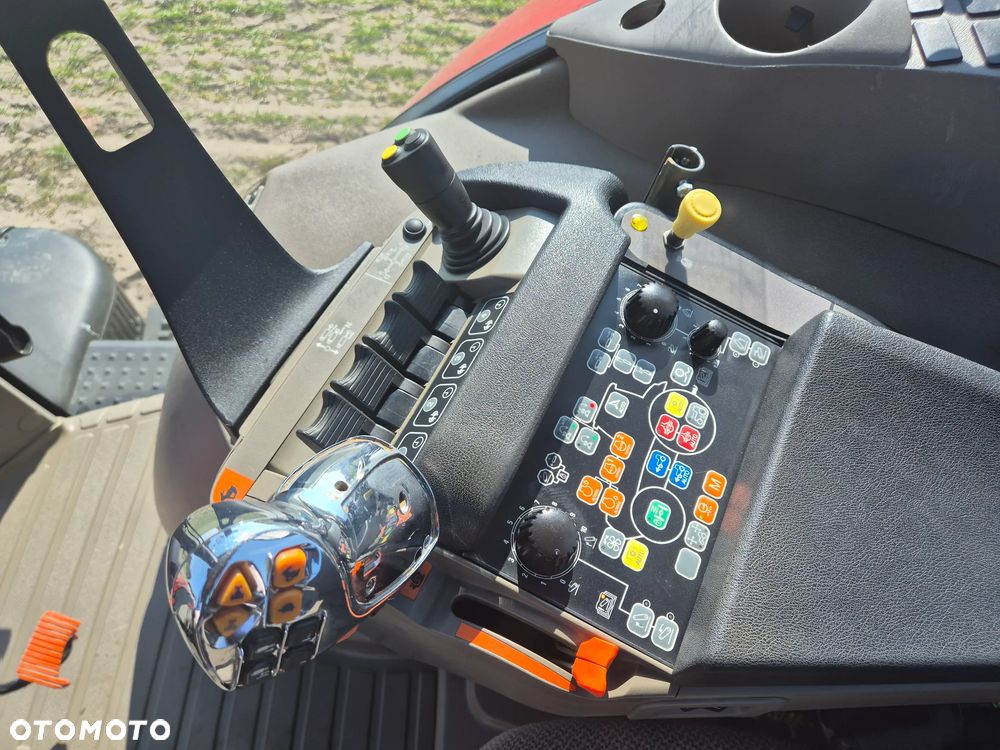 Case IH Puma CVX 230 2013 rok  220 240 Steyr 6220 CVT 185 175 New Holland T7.250 T7.230  T7.215 T7 - 21