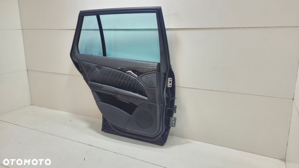 MERCEDES E-KLASA W211 DRZWI TYŁ TYLNIE LEWE KOMBI - 8
