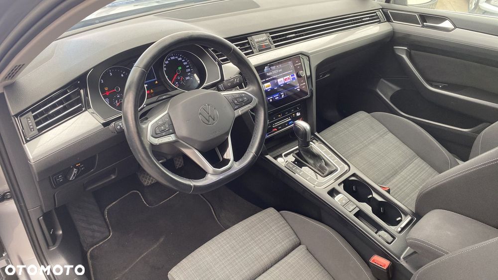 Volkswagen Passat 2.0 TDI EVO Business DSG - 10