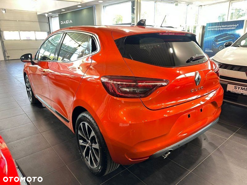 Renault Clio - 5