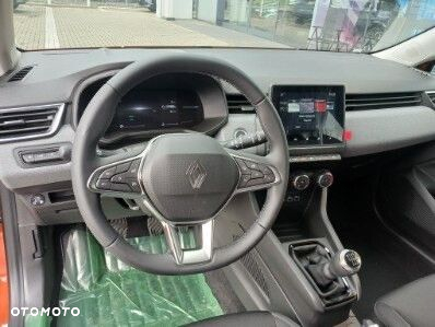 Renault Clio - 17