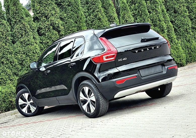 Volvo XC 40 D3 Momentum Pro - 3