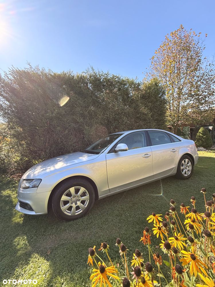 Audi A4 Limousine - 19
