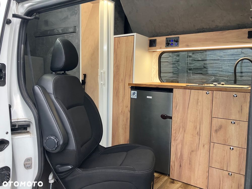 Renault Trafic - 8