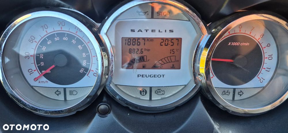 Peugeot Satelis - 5