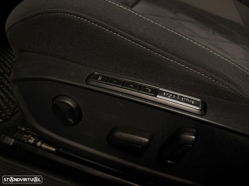 VW Golf 1.4 TSI e-Hybrid DSG - 18