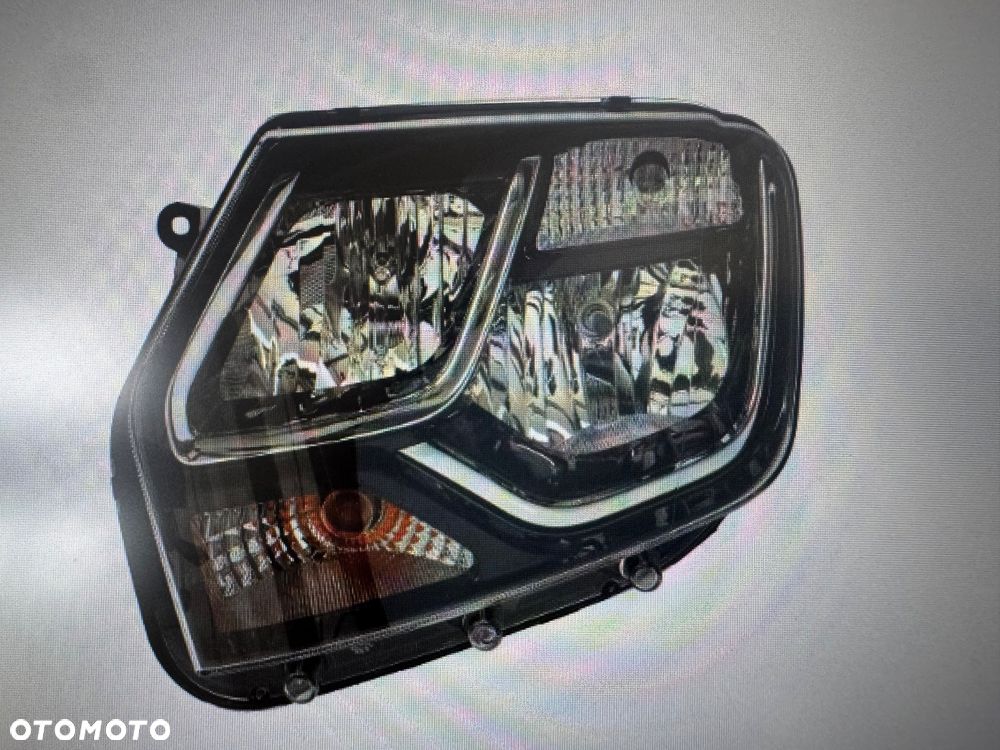 Dacia Duster 10- błotnik reflektor - 3