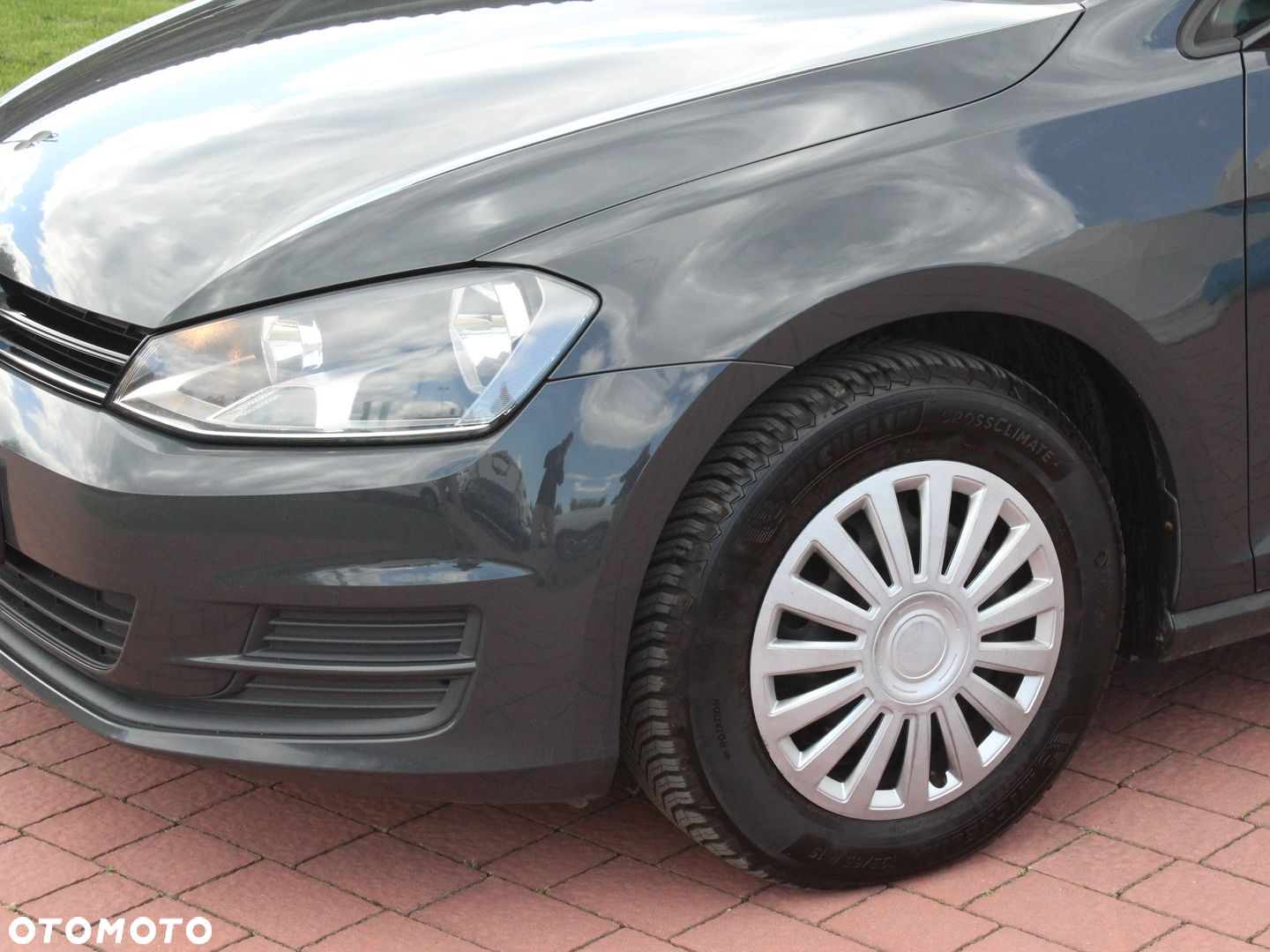 Volkswagen Golf - 17