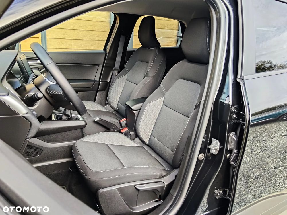 Renault Captur TCe 90 EVOLUTION - 13