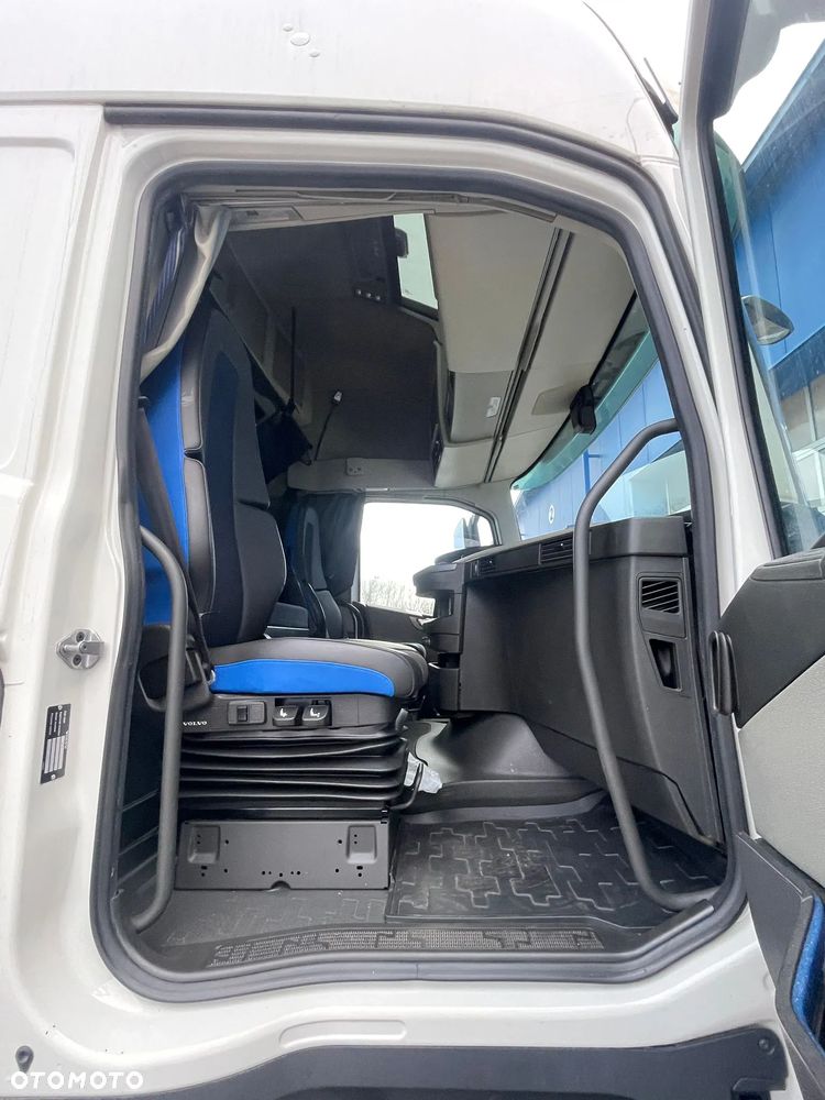 Volvo FH460XL - 6