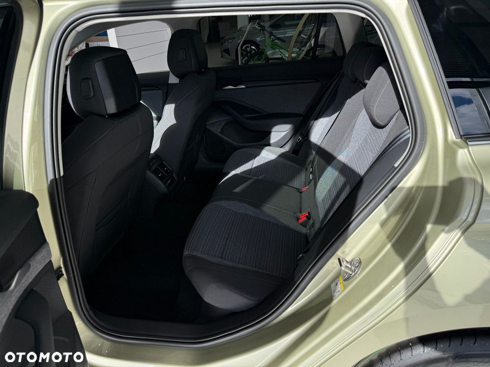 Skoda Superb 2.0 TSI 4x4 Edition 130 DSG - 11