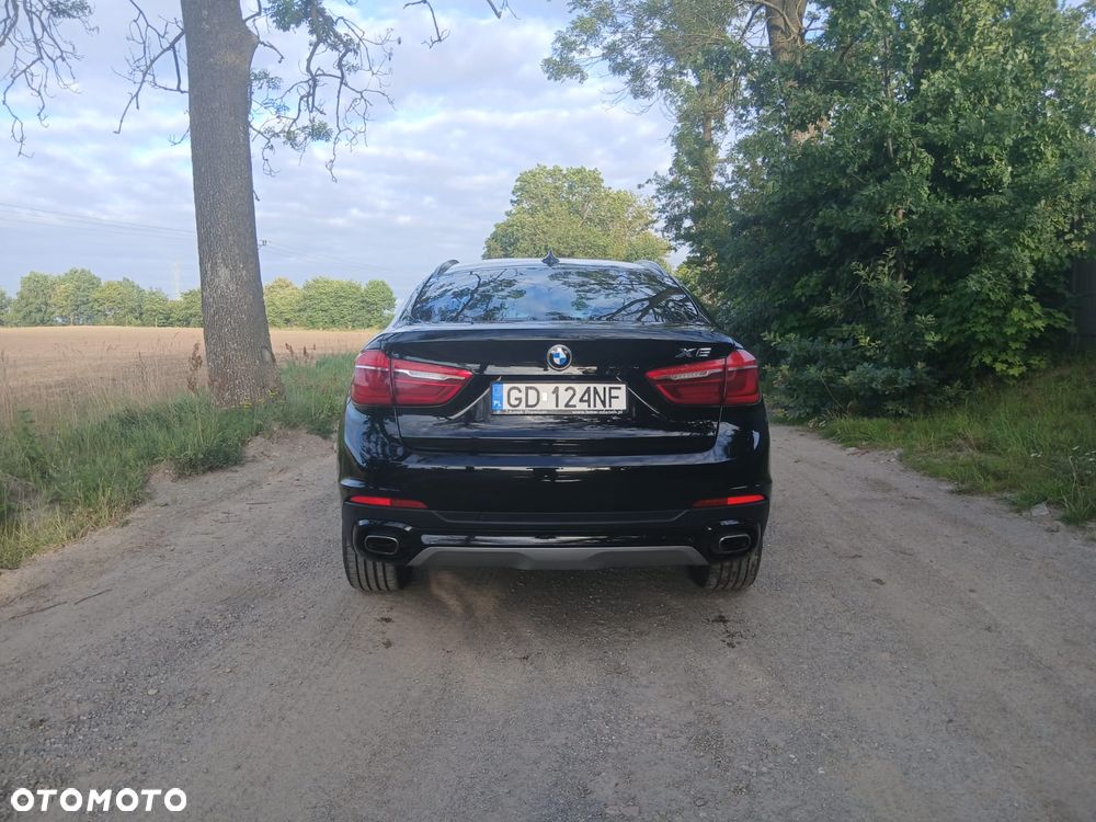 BMW X6 xDrive30d - 9