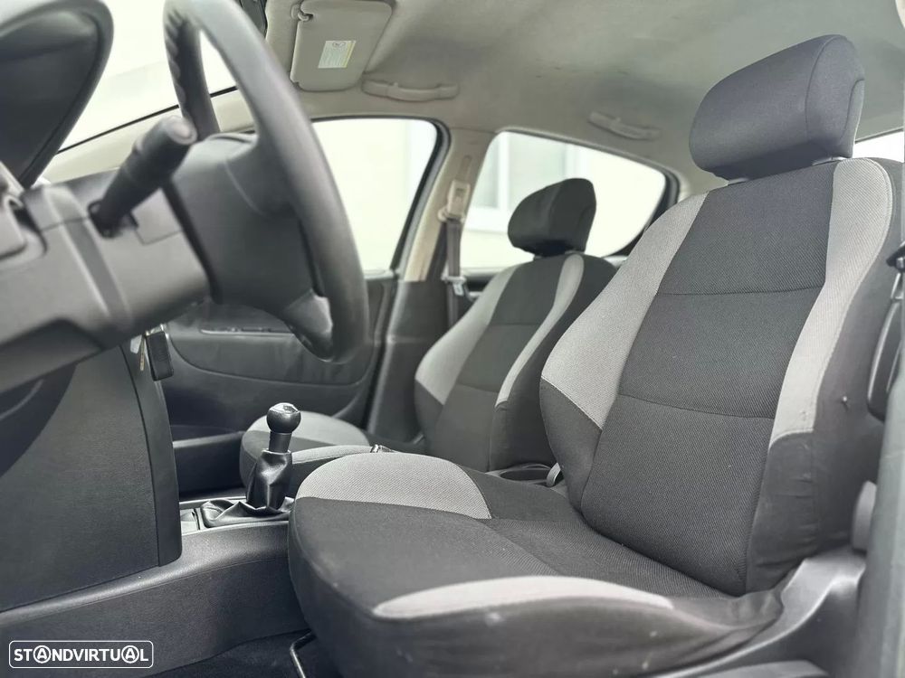 Peugeot 207 1.4 HDi Trendy - 10