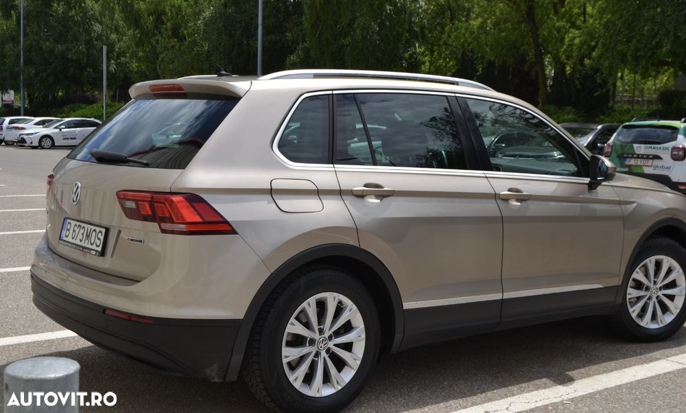 Volkswagen Tiguan 2.0 TDI 4Mot Comfortline - 5
