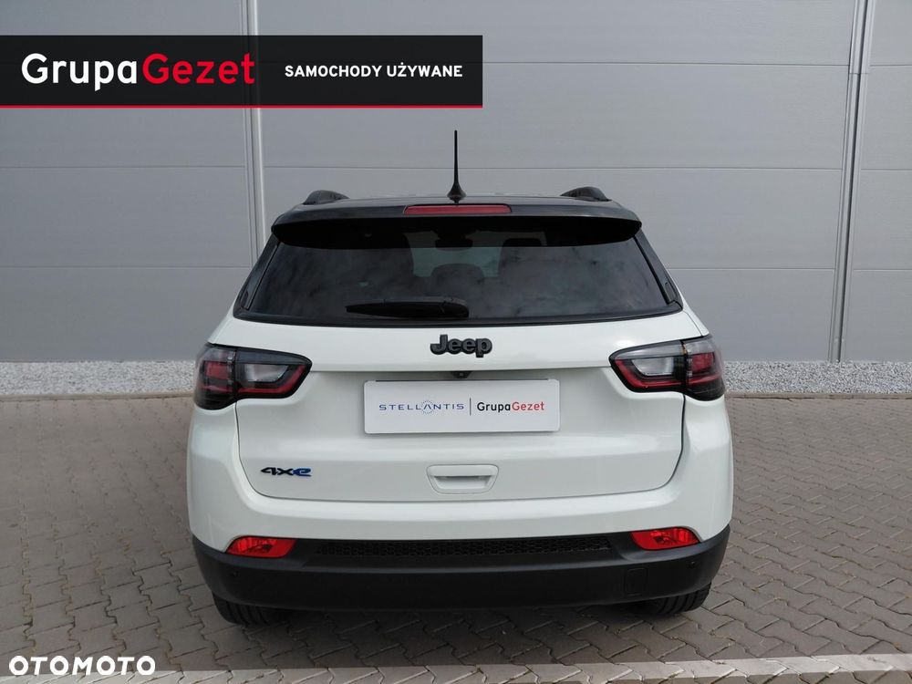 Jeep Compass - 17
