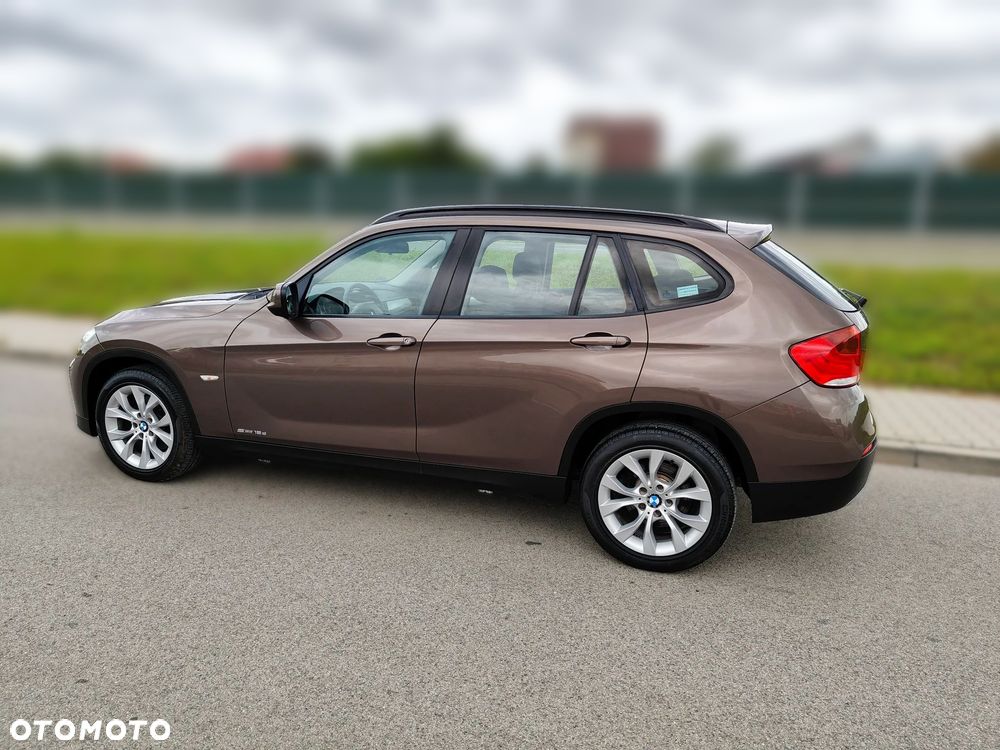 BMW X1 sDrive18d - 9